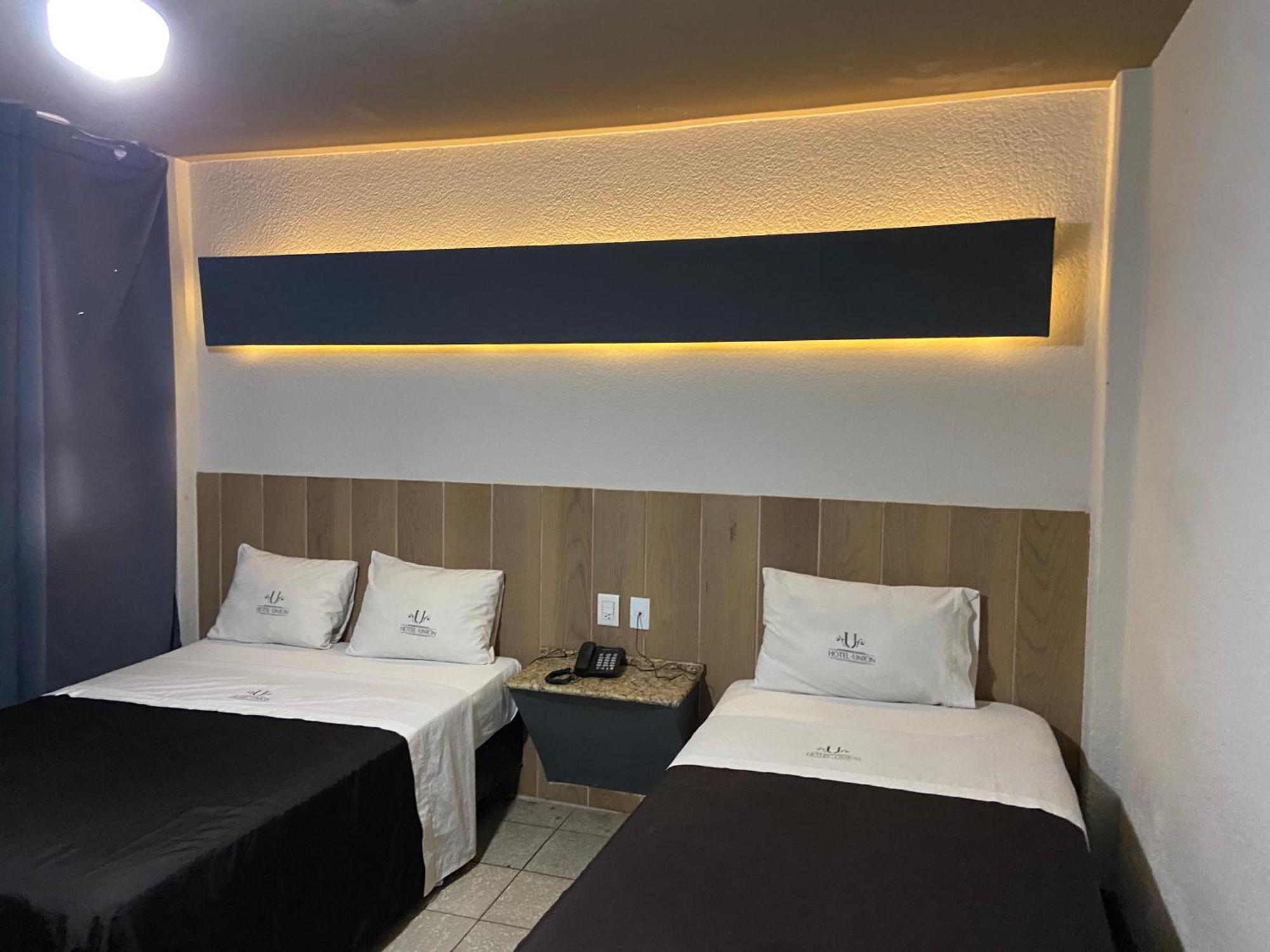 Hotel Union غوادالاجارا المظهر الخارجي الصورة